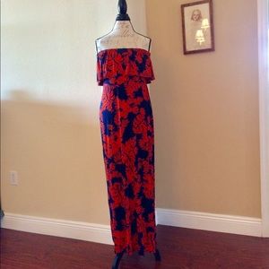 Off the shoulder Maxi Dress
